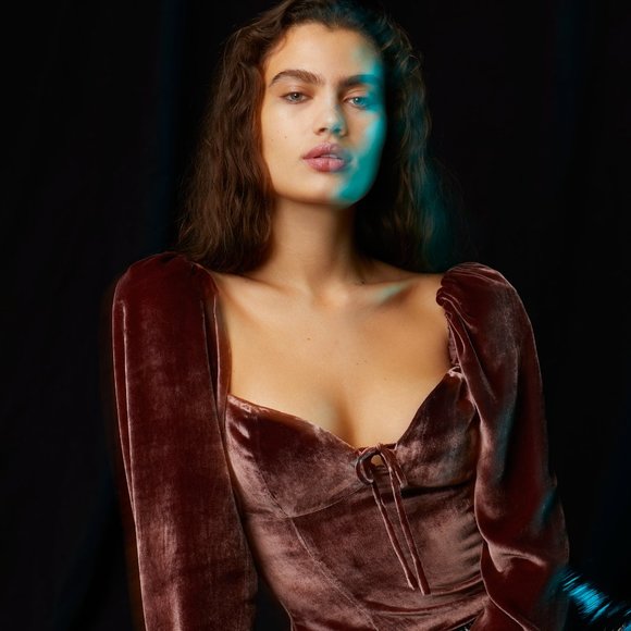 Aritzia Wilfred Novella Blouse - Picture 1 of 4